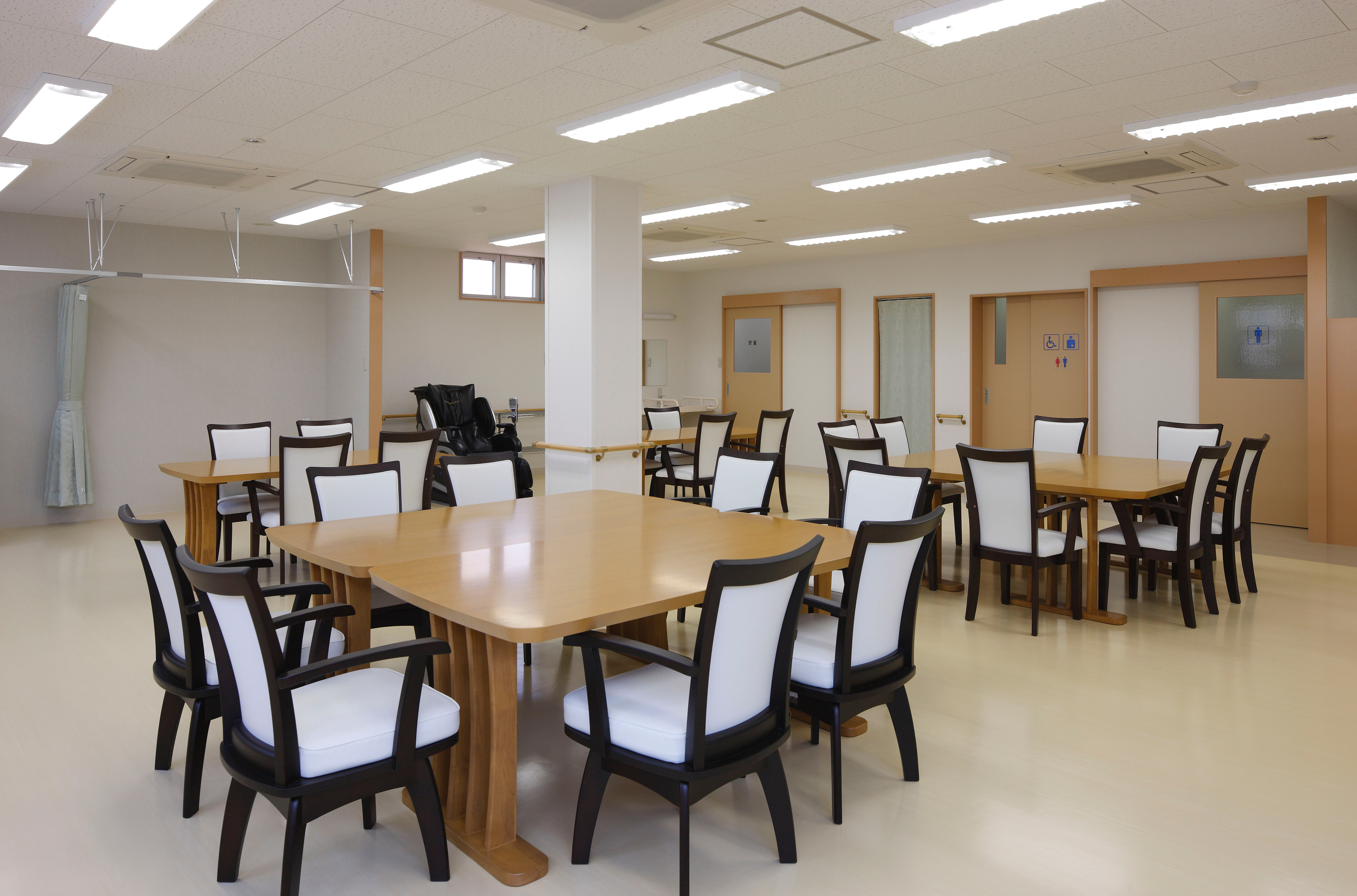 ���N���G�[�V�������[��